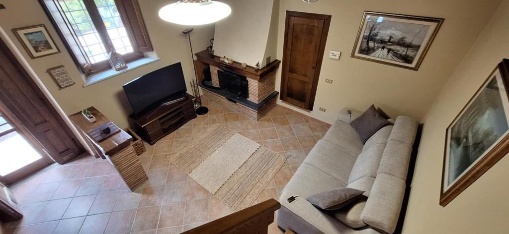 La Finestra Sulla Valle Valdottavo Buitenkant foto
